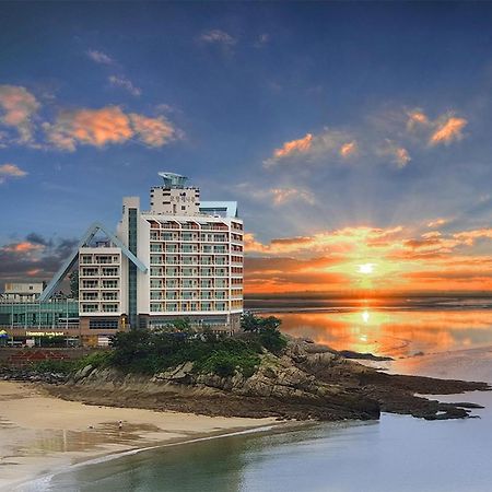 Mohang Haenaru Family Hotel Buan Exterior photo