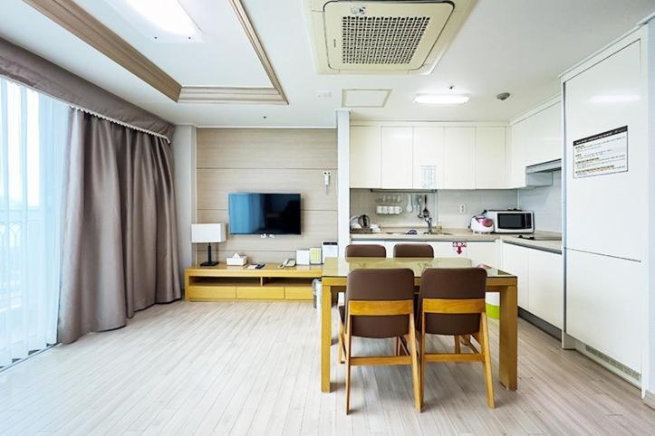 Mohang Haenaru Family Hotel Buan Room photo