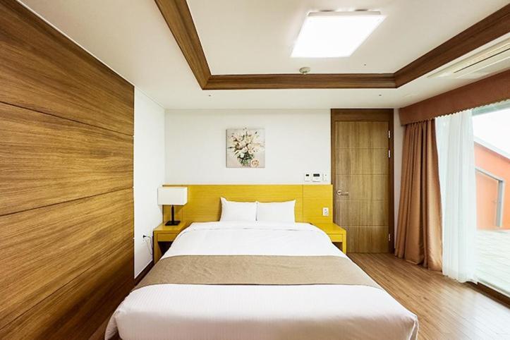 Mohang Haenaru Family Hotel Buan Room photo