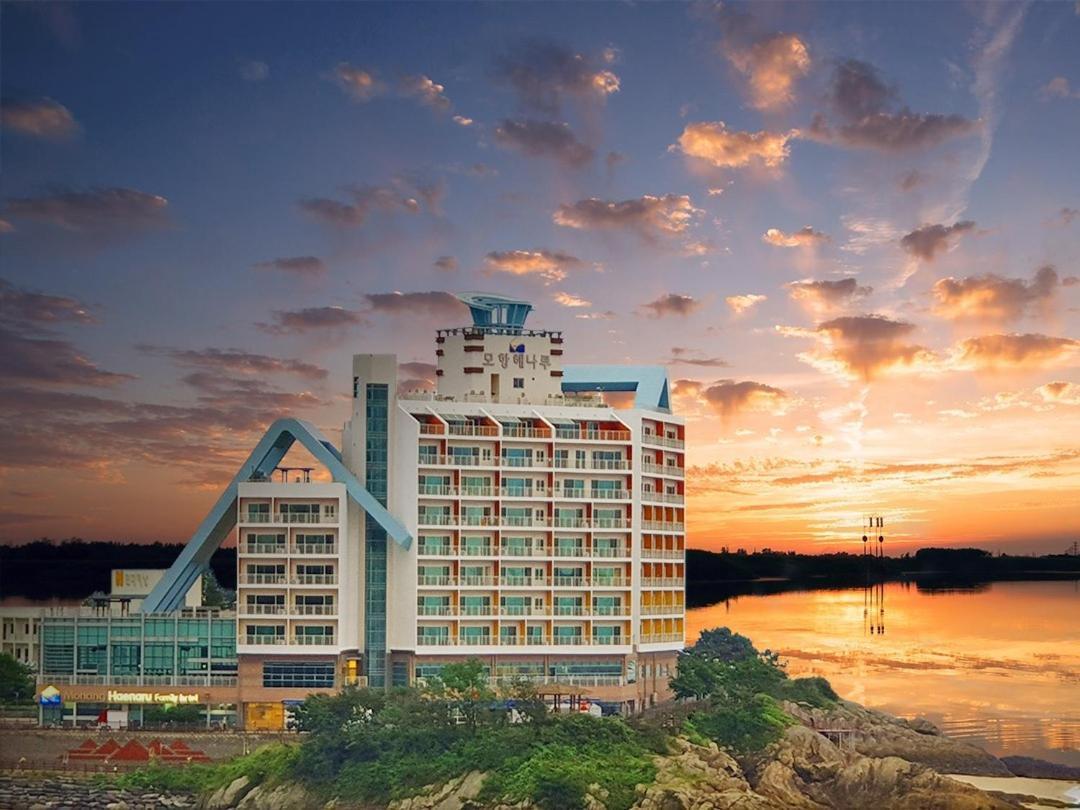 Mohang Haenaru Family Hotel Buan Room photo