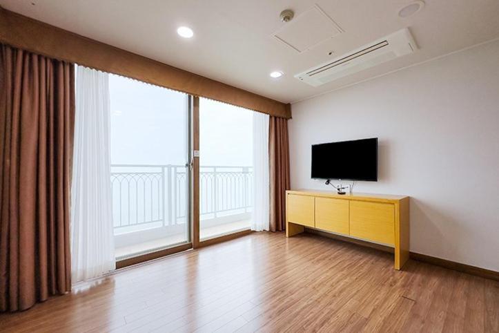 Mohang Haenaru Family Hotel Buan Room photo