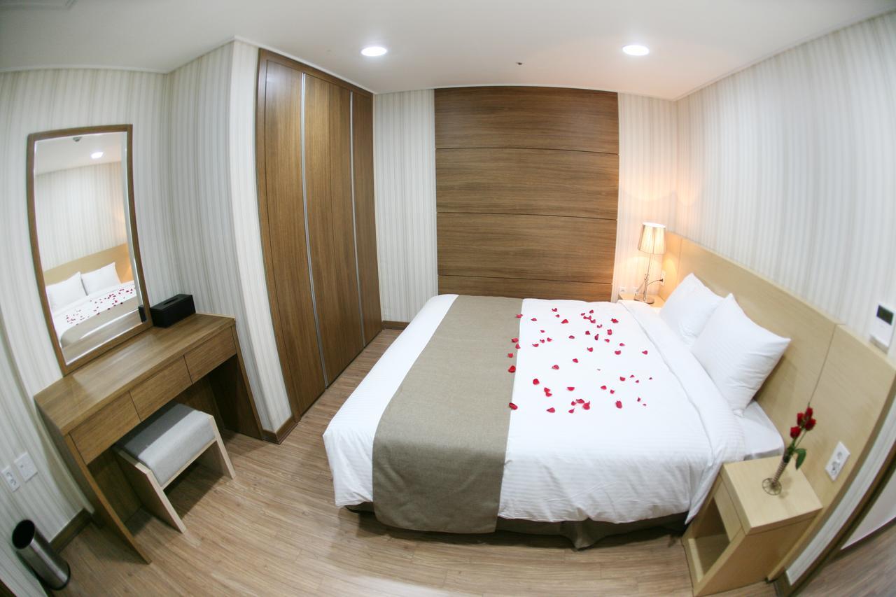 Mohang Haenaru Family Hotel Buan Exterior photo